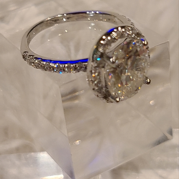 Moissanite 3 Carat Oval cut Ring - Picture 8 of 17